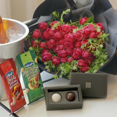 Shilla Stay Jeju Airport Экстерьер фото